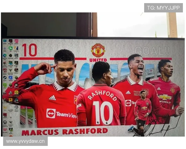 曼联进攻组织混乱问题在近期比赛中逐步反映,对球队稳定性和赛季走势形成制约 曼联进攻组织混乱问题在近期比赛中逐步反映,对球队稳定性和赛季走势形成制约